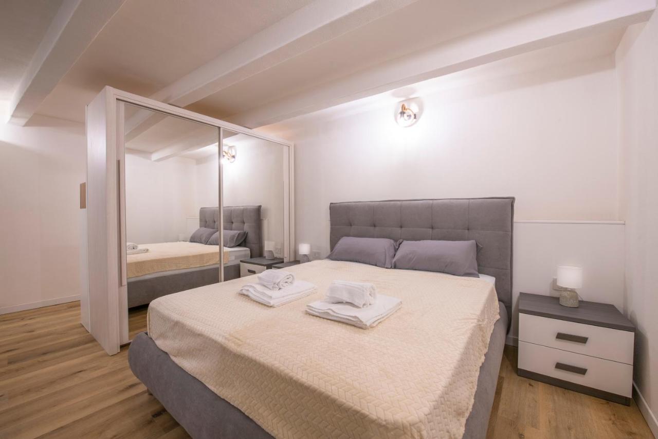 Appartement Borsarihouse Wifi & Smarttv à Vérone Extérieur photo